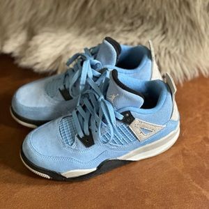 Jordan 4 "University Blue" (authentic)